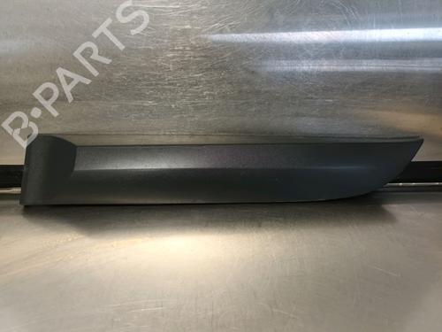 Used Door moulding trim RENAULT MEGANE III Hatchback (BZ0/1_, B3_) 1.9 dCi (BZ0N, BZ0J) (131 hp) 14866912