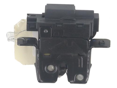 Used Tailgate lock RENAULT LAGUNA III (BT0/1) 2.0 dCi (BT07, BT0J, BT14, BT1A, BT1S) (131 hp) 30170352
