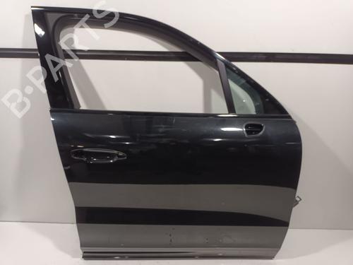 Used Right front door PORSCHE CAYENNE Coupe (9YB) 3.0 E-Hybrid AWD (9YBAV1) (470 hp) 30170460