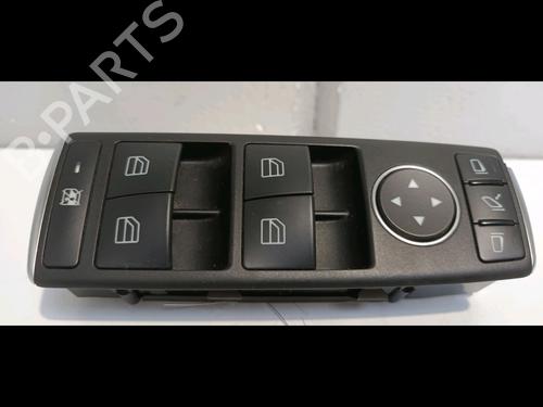 Used Switch MERCEDES-BENZ A-CLASS (W176) A 180 (176.042) (122 hp) 12908151