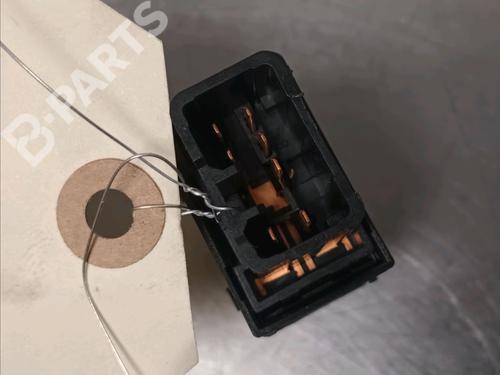 Left rear window switch HYUNDAI SANTA FÉ II (CM) 2.2 CRDi GLS | BP12197874I29 
