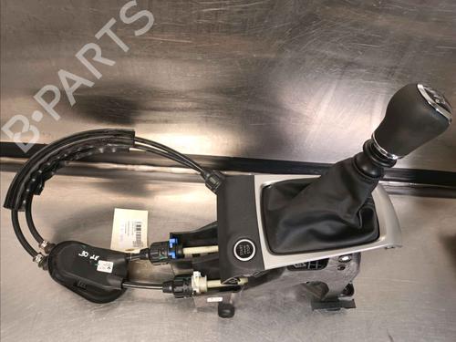 Used Gear lever NISSAN MICRA V (K14) [2016-2025]  30142819