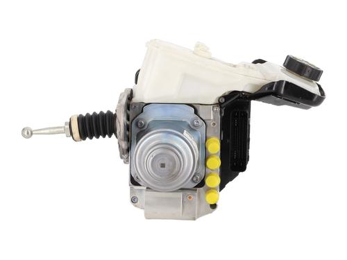 Used Servo brake VOLVO XC90 II (256) T8 Twin Engine AWD (390 hp) 28109796
