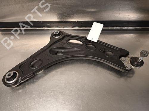 Used Right front suspension arm RENAULT TRAFIC III Bus (JG_) [2014-2025]  20602026