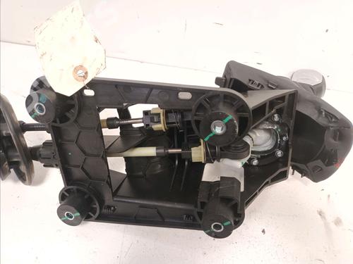 Gear lever PEUGEOT 208 I (CA_, CC_) 1.6 BlueHDi 100 | BP10913557M90 