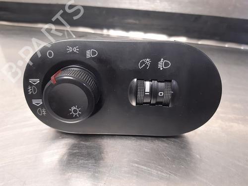 Used Headlight switch SEAT CORDOBA (6L2) 1.9 TDI (131 hp) 20930502