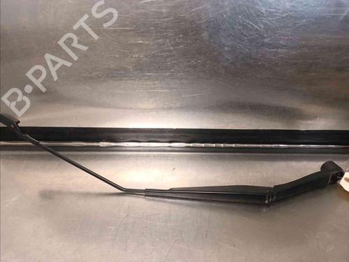 Used Front windshield wiper arm NISSAN JUKE (F16_) DIG-T 117 (117 hp) 20930566