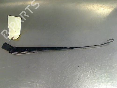 Used Front windshield wiper arm NISSAN TERRANO II (R20) 3.0 Di 4WD (154 hp) 20599678