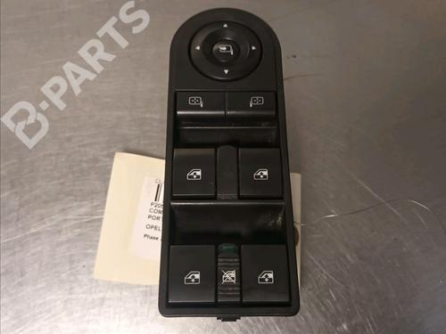 Used Switch OPEL ZAFIRA / ZAFIRA FAMILY B (A05) 1.7 CDTI (M75) (125 hp) 9716750