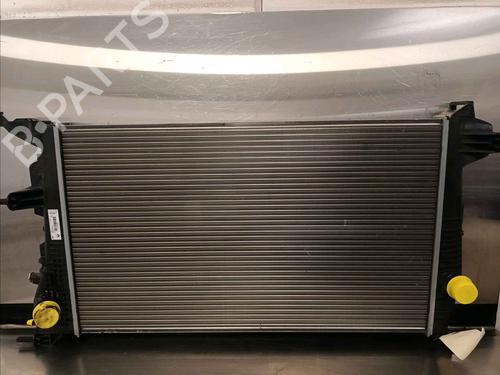 Used Water radiator Water radiator 38770457 38770457