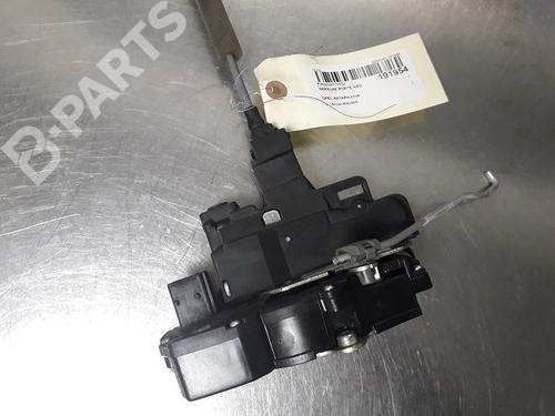 Høyre bak lås OPEL ANTARA A (L07) 2.0 CDTI 4x4 (150 hp) 9326038