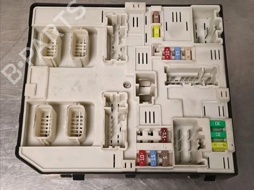Used Fuse box RENAULT ZOE (BFM_) ZOE (88 hp) 13213642