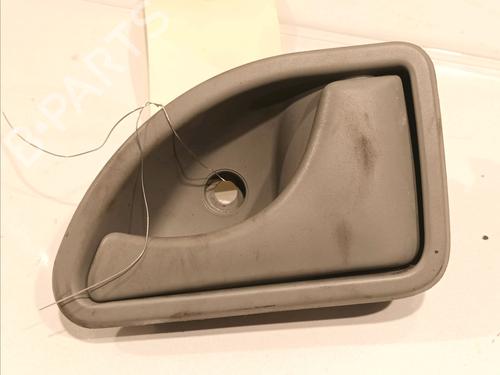 Poignée intérieure avant droite RENAULT KANGOO (KC0/1_) 1.5 dCi (68 hp) 15076635