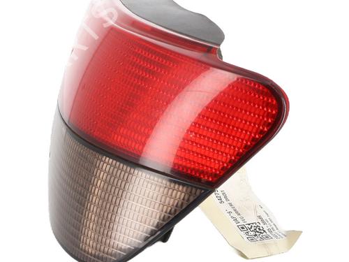 Right taillight PEUGEOT 306 Hatchback (7A, 7C, N3, N5) 2.0 HDI 90 | BP22992270C35 