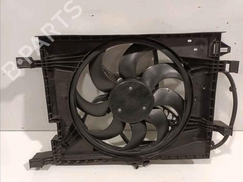 Used Radiator fan RENAULT KANGOO Express (FW0/1_) Z.E. (FW0Z, FW1Z) (60 hp) 30338509
