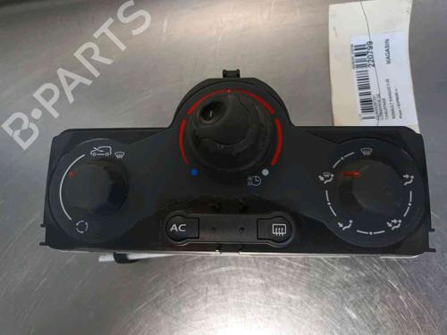 Used Climate control NISSAN NV250 Van (X61) [2019-2025]  20930575