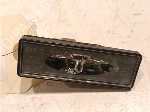 Used Licence plate light DACIA JOGGER (RK_) 1.0 TCe 100 ECO-G (RKMT) (101 hp) 18204387