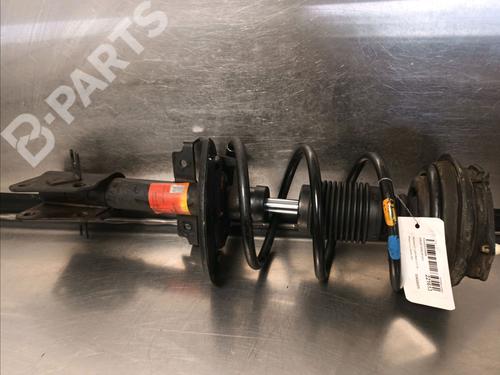 Used Left front shock absorber RENAULT LAGUNA II (BG0/1_) 2.0 16V (BG00, BG0K, BG0P, BG0W) (135 hp) 10683306