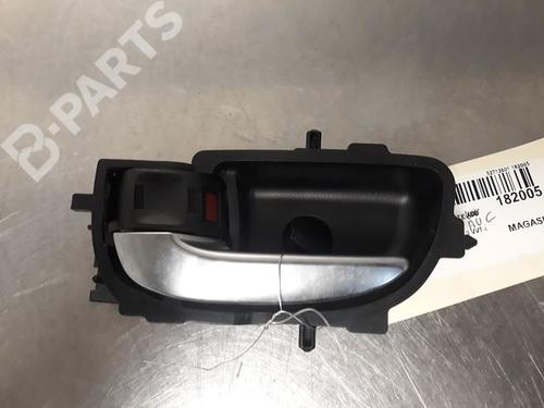 Used Front right interior door handle TOYOTA YARIS (_P13_) 1.0 (KSP130_, KSP130) (69 hp) 9326149