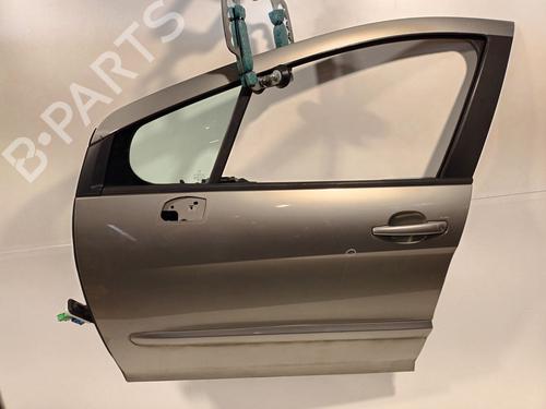 Used Left front door Left front door 37485111 37485111