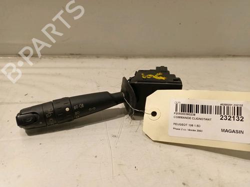 Used Steering column stalk PEUGEOT 106 II (1A_, 1C_) 1.5 D (57 hp) 15657227