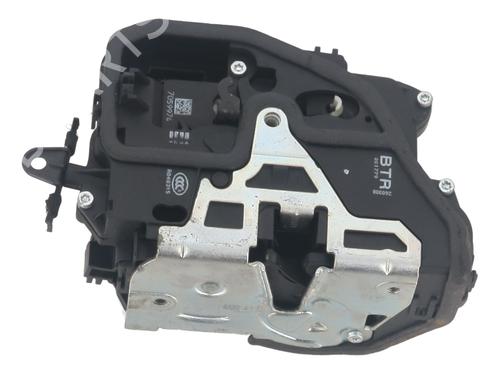 Cerradura puerta delantera derecha BMW 3 (E90) 318 d (136 hp) 31181250