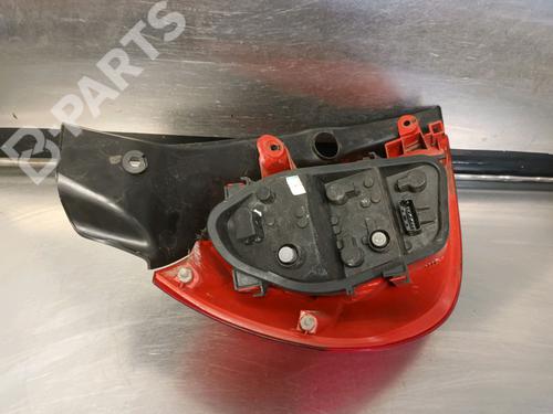Right taillight RENAULT CLIO III (BR0/1, CR0/1) 1.2 16V (BR02, BR0J, BR11, CR02, CR0J, CR11) | BP10189713C35 