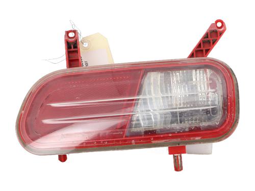 Feu de recul PEUGEOT 5008 (0U_, 0E_) 1.6 HDi (114 hp) 32845237