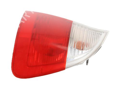 Right taillight BMW 3 Touring (E46) 330 d | BP28367734C35 