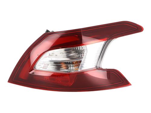 Højre baglygte PEUGEOT 308 II (LB_, LP_, LW_, LH_, L3_) 1.6 BlueHDi 120 (120 hp) 31579191