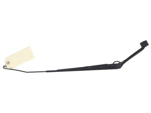 Used Front windshield wiper arm SUZUKI SX4 (EY, GY) 1.9 DDiS (RW419D) (120 hp) 26445372
