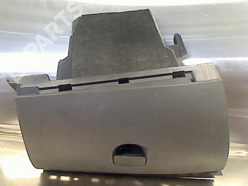 Used Glove box Glove box RENAULT MEGANE III Coupe (DZ0/1_) 1.5 dCi (DZ09, DZ0D, DZ1F, DZ1G, DZ14, DZ29) (110 hp) 9317228 9317228