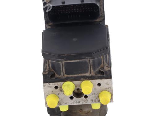 Used ABS pump MERCEDES-BENZ VITO / MIXTO Van (W639) 115 CDI (639.601, 639.603, 639.605) (150 hp) 29696917