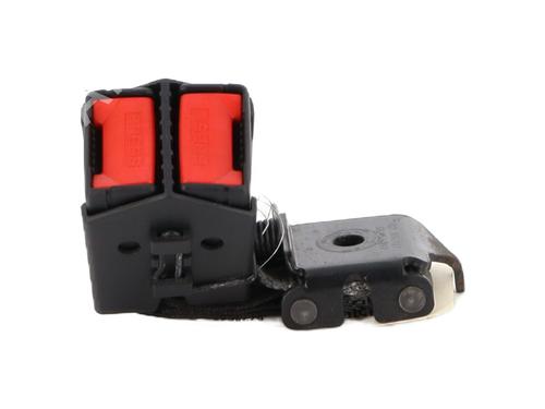 Used Seat buckle RENAULT CLIO II (BB_, CB_) 1.2 (BB0A, BB0F, BB10, BB1K, BB28, BB2D, BB2H, CB0A,... (58 hp) 24578456