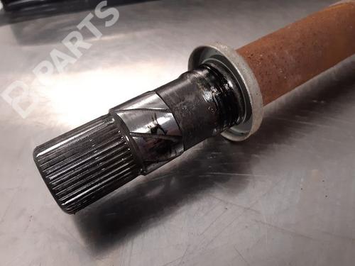 Right front driveshaft RENAULT MEGANE IV Hatchback (B9A/M/N_) 1.6 dCi 130 (B9A4) | BP9332281M39 