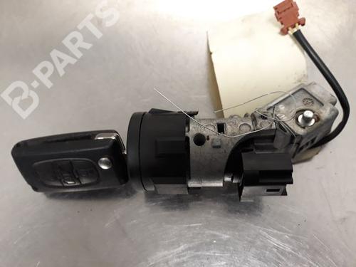 Used Ignition barrel Ignition barrel PEUGEOT PARTNER Box Body/MPV 1.6 HDi 16V (90 hp) 9320334 9320334
