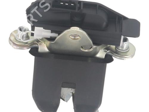 Used Tailgate lock SKODA ROOMSTER (5J7) 1.9 TDI (105 hp) 31351961