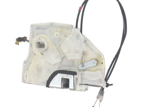 Fechadura frente esquerda SUZUKI SWIFT III (MZ, EZ) 1.3 DDiS (RS413D) (75 hp) 30801131