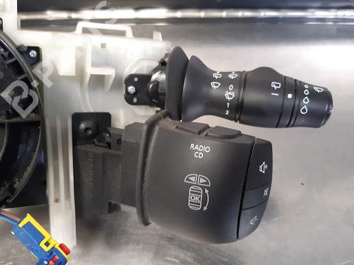 Headlight switch RENAULT MEGANE III Grandtour (KZ0/1) 1.5 dCi (KZ0C, KZ1A) | BP9334512I24 