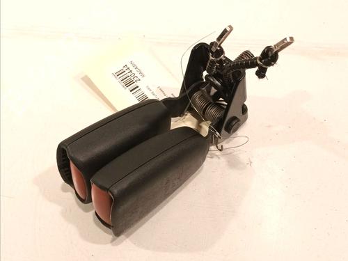 Used Seat buckle VOLVO XC70 II (136) D5 AWD (185 hp) 14948222