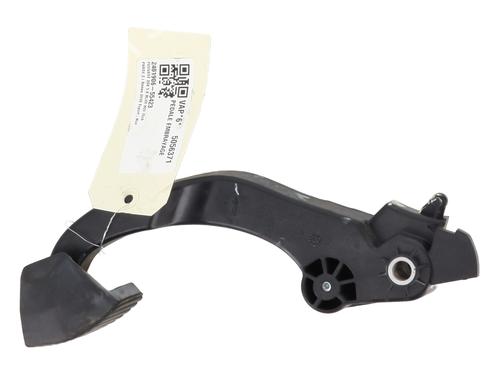 Clutch pedal PEUGEOT 208 I (CA_, CC_) 1.6 HDi / BlueHDi 75 | BP22401494I13 