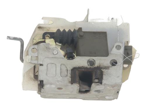 Venstre bagtil lås RENAULT CLIO II (BB_, CB_) 1.5 dCi (B/CB07) (65 hp) 29820514