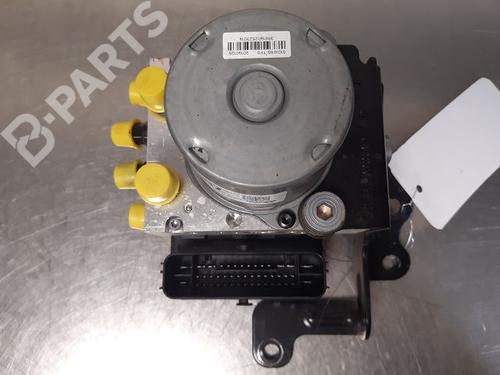 Used ABS pump HYUNDAI TUCSON (TL, TLE) 1.6 CRDi (136 hp) 9332009