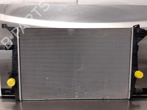 Used Water radiator Water radiator RENAULT GRAND SCÉNIC III (JZ0/1_) 1.6 E85 (JZ03, JZ1Y) (110 hp) 38301402 38301402