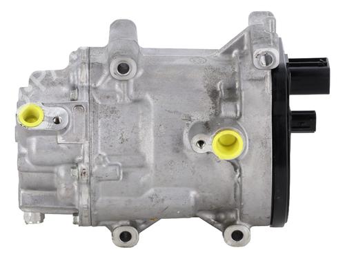 Used AC compressor TOYOTA YARIS (_P21_, _PA1_, _PH1_) 1.5 Hybrid (MXPH10, MXPH11) (116 hp) 30655231