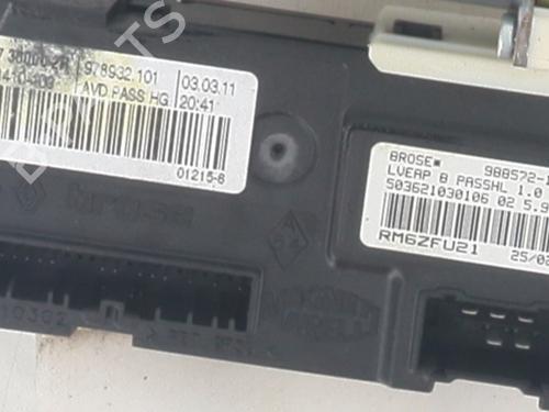 Front right window mechanism RENAULT LAGUNA III (BT0/1) 2.0 dCi (BT07, BT0J, BT14, BT1A, BT1S) | BP30170355C23 