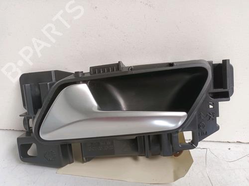 Used Front left interior door handle PEUGEOT 208 II (UB_, UP_, UW_, UJ_) 1.2 PureTech 100 (101 hp) 13318010