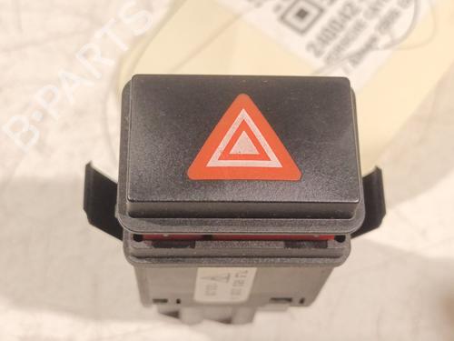 Used Warning switch PORSCHE CAYENNE (9PA) S 4.5 (340 hp) 22615755