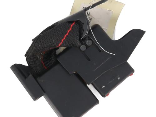 Used Seat buckle RENAULT CLIO III (BR0/1, CR0/1) 1.4 16V (98 hp) 27310035
