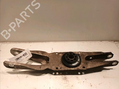 Used Left rear suspension arm MERCEDES-BENZ A-CLASS (W176) A 200 (176.043) (156 hp) 15643036